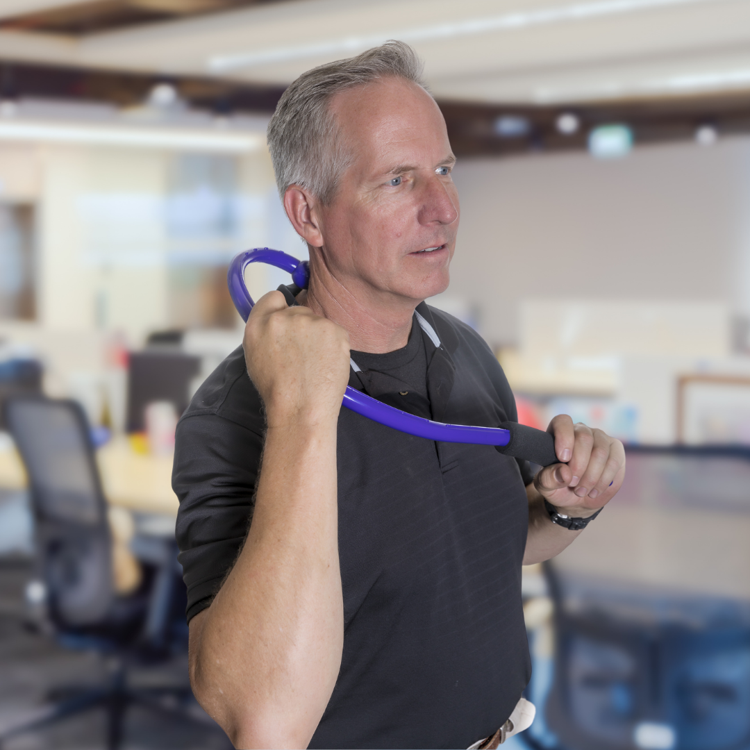Upper Back Pain Between Shoulder Blades: Causes and How to Relieve It